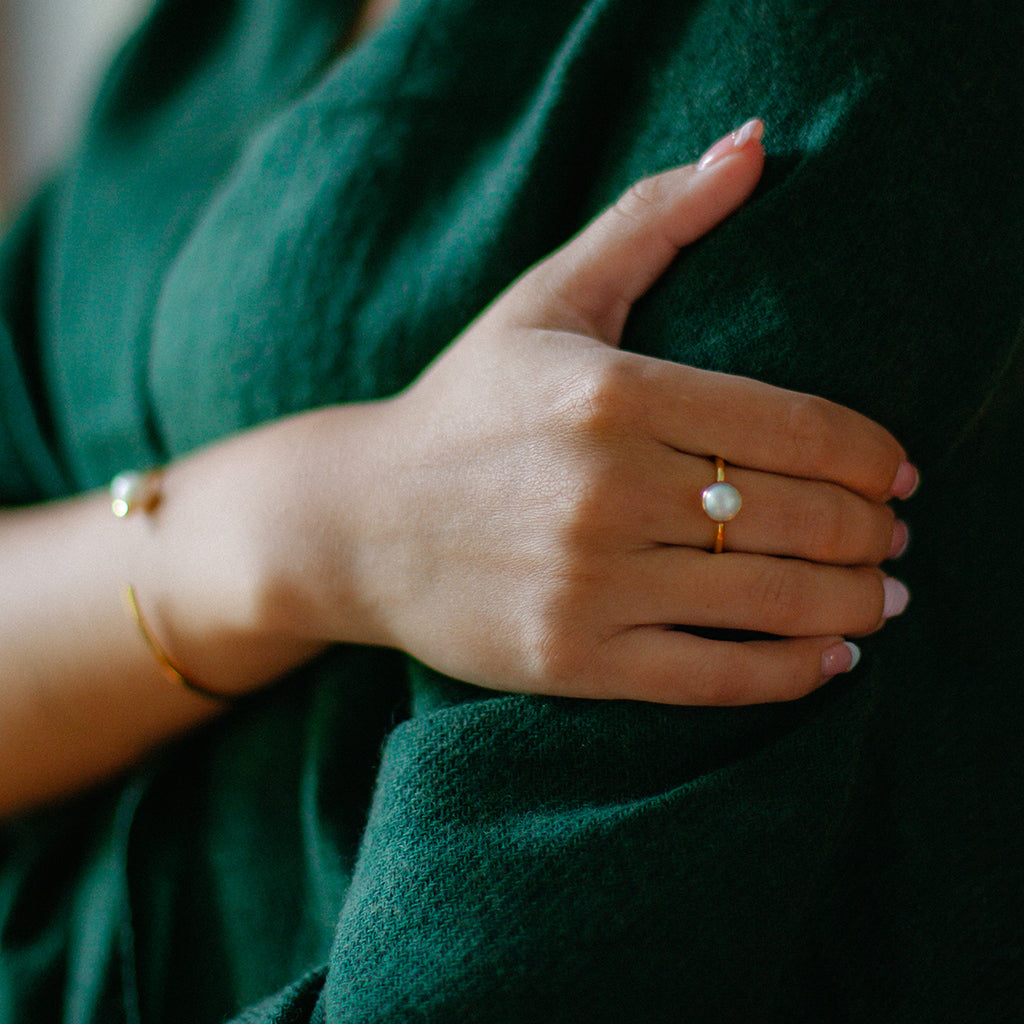 Freahwater Pearl Bombshell Ring-1